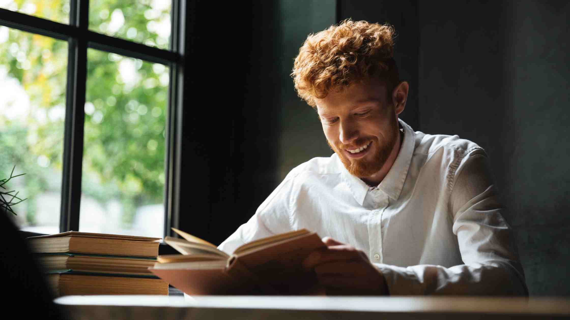 सकारात्मक सोच विकसित करने के 10 तरीके